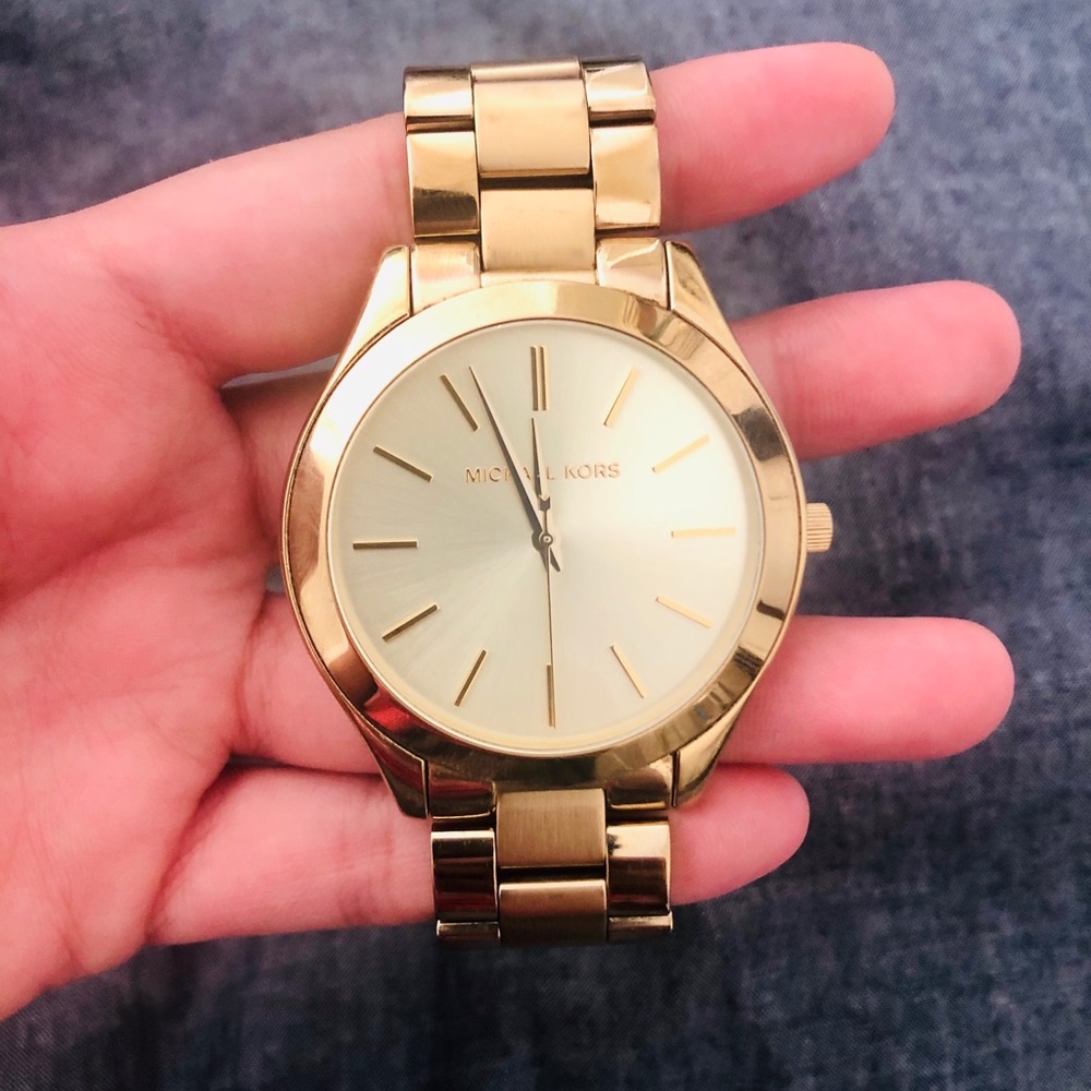 Michael Kors Slim Runway Gold Classic Watch